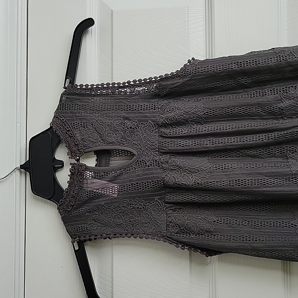 No Boundaries Sleeveless Dress - Picture 9 of 14